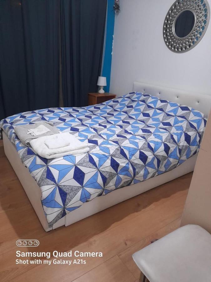 Beautiful 1 Bedroom Ground Floor With Shared Bathroom Londyn Zewnętrze zdjęcie